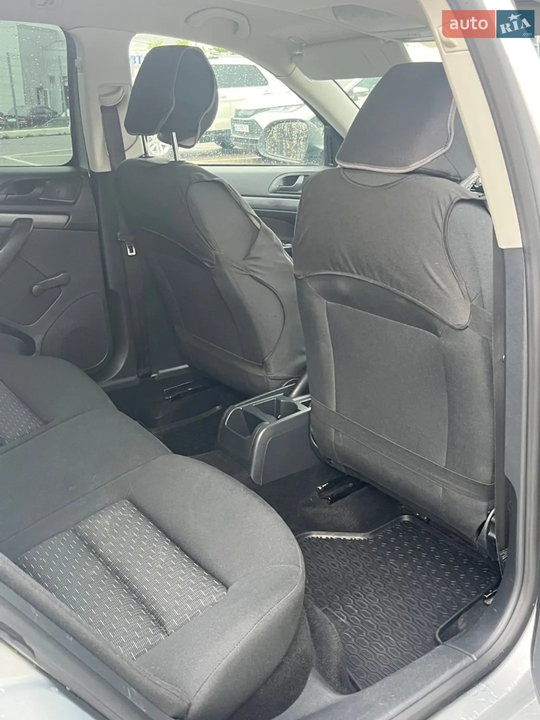 Skoda Octavia 2011 VIN TMBJT61Z3C2086859 фото оголошення 7 з 12