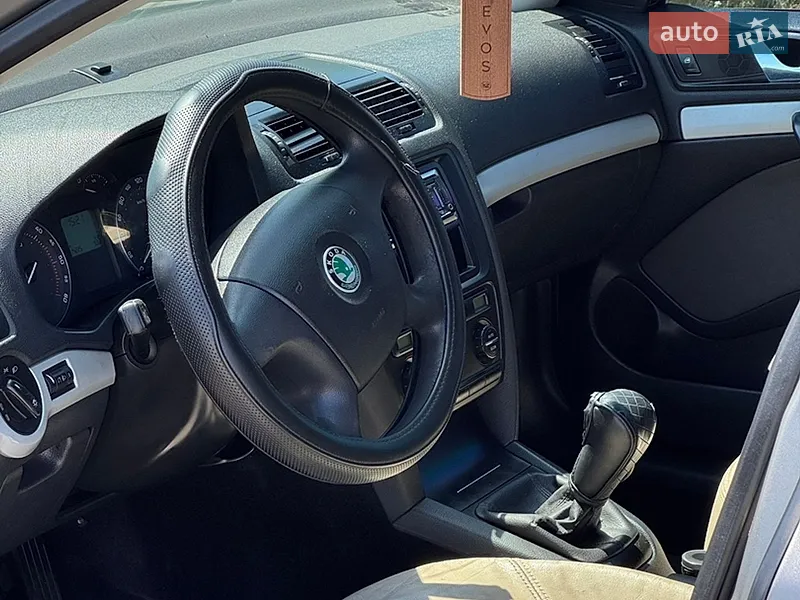 Skoda Octavia 2006 VIN TMBHA41Z67B151637 фото оголошення 14 з 44