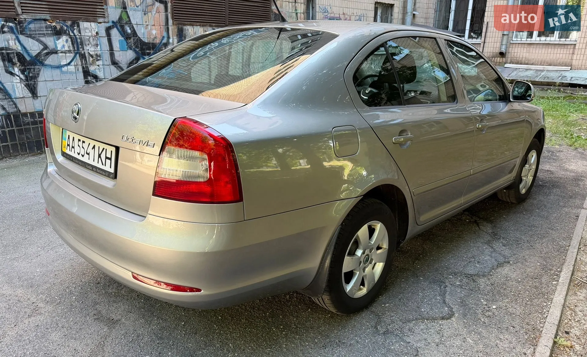 Skoda Octavia 2010 VIN TMBBA41ZXBB151364 фото оголошення 3 з 13