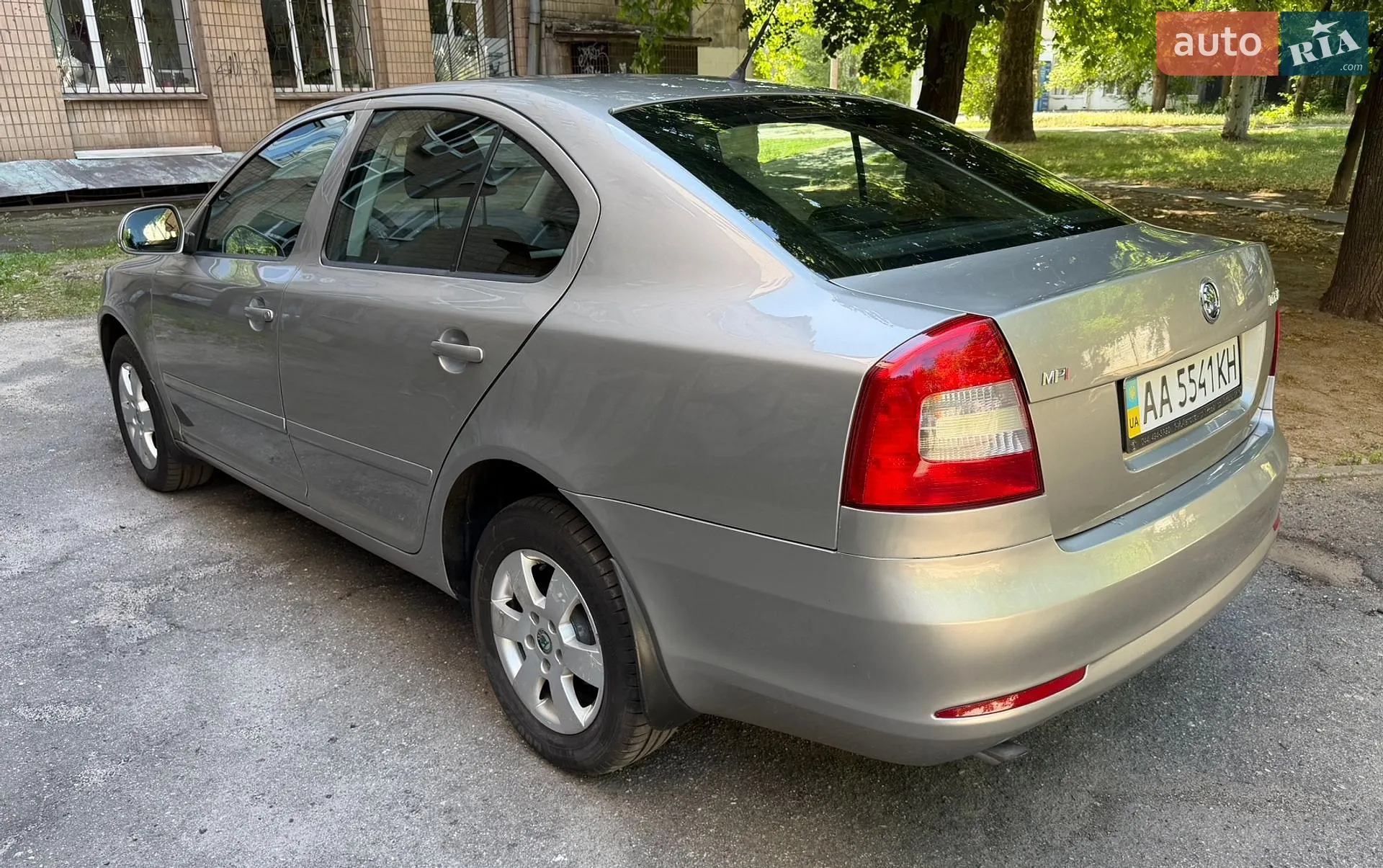 Skoda Octavia 2010 VIN TMBBA41ZXBB151364 фото оголошення 5 з 13