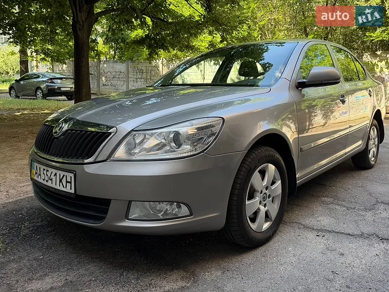Skoda Octavia 2010 VIN TMBBA41ZXBB151364 фото оголошення 6 з 44