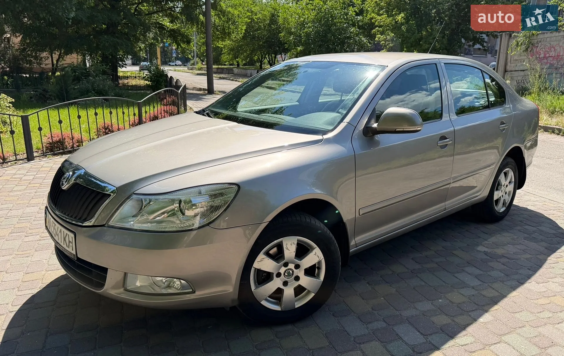 Skoda Octavia 2010 VIN TMBBA41ZXBB151364 фото оголошення 8 з 13