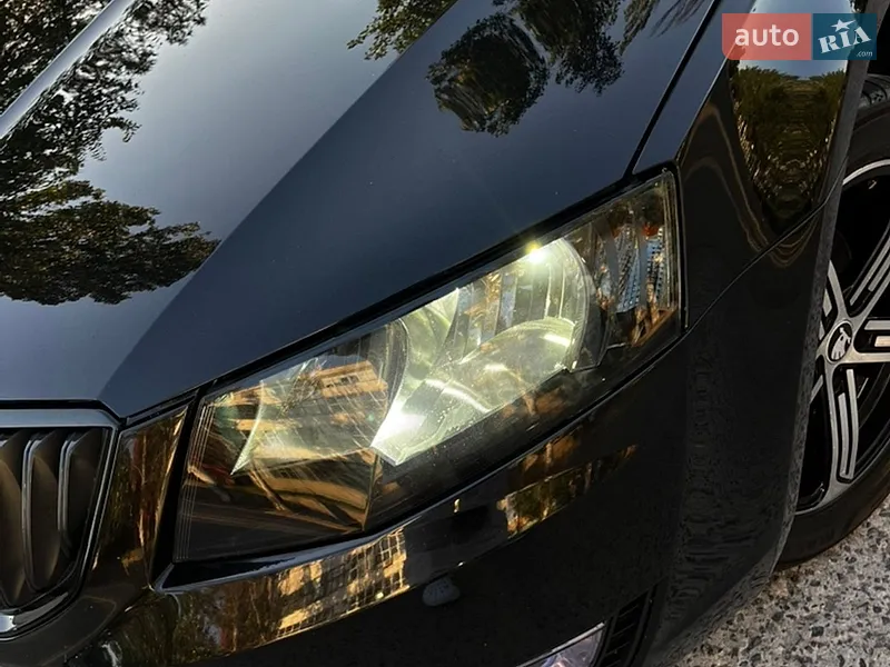 Skoda Octavia 2017 VIN Y6UAC2NE3HB007262 фото оголошення 2 з 48
