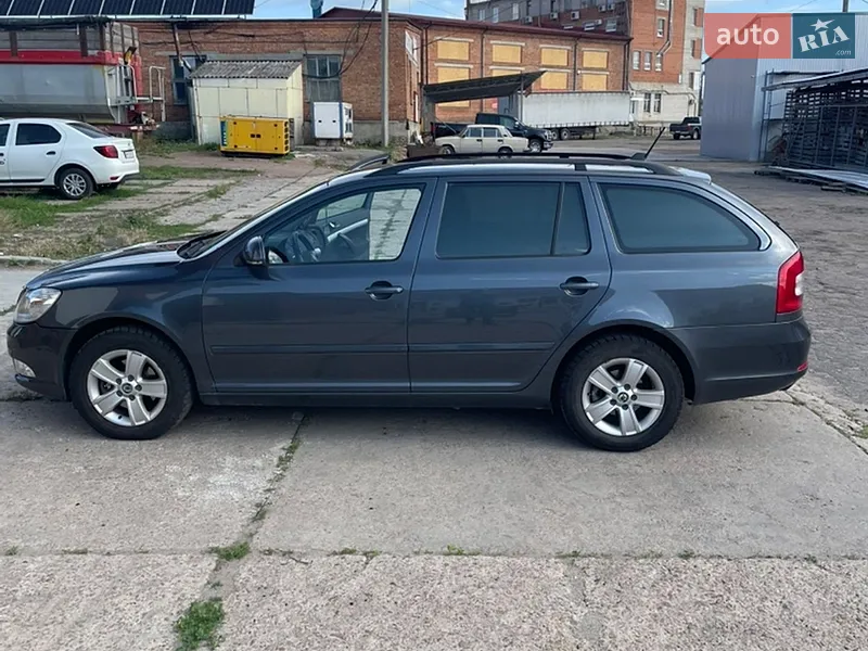 Skoda Octavia 2011 VIN TMBHT61Z3B2121669 фото оголошення 5 з 56