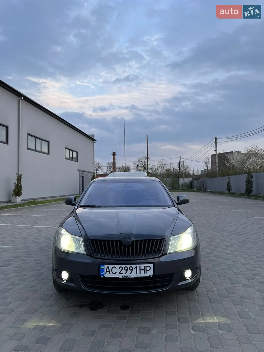 Skoda Octavia 2011 VIN Y6UCK41Z7BB154076 фото оголошення 2 з 6