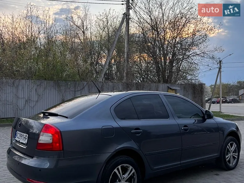 Skoda Octavia 2011 VIN Y6UCK41Z7BB154076 фото оголошення 10 з 73