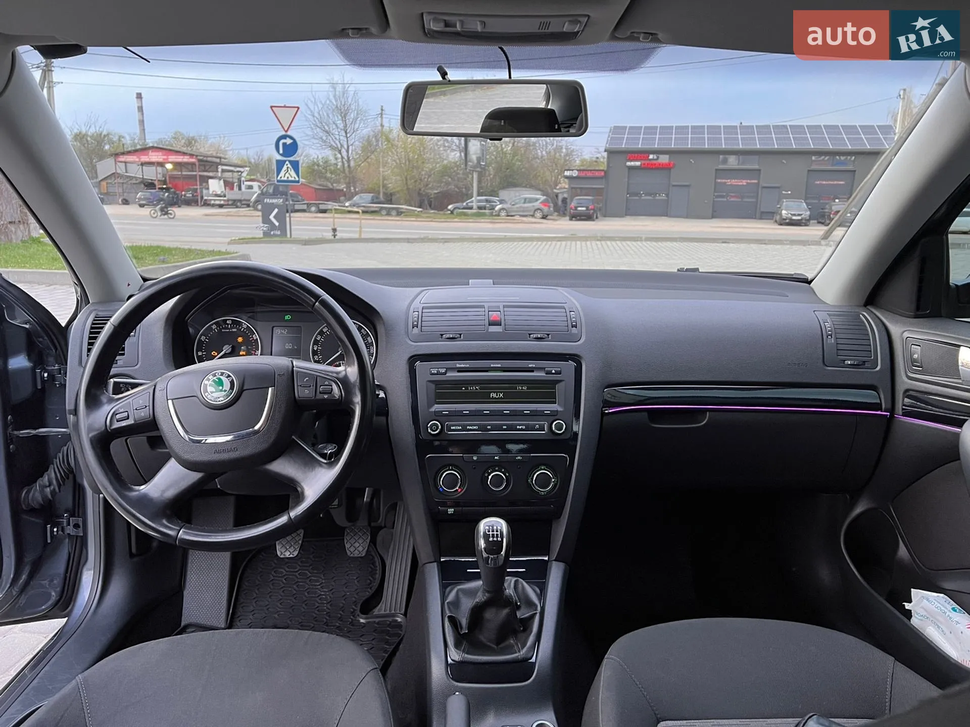 2011 Skoda Octavia - мініатюра 20
