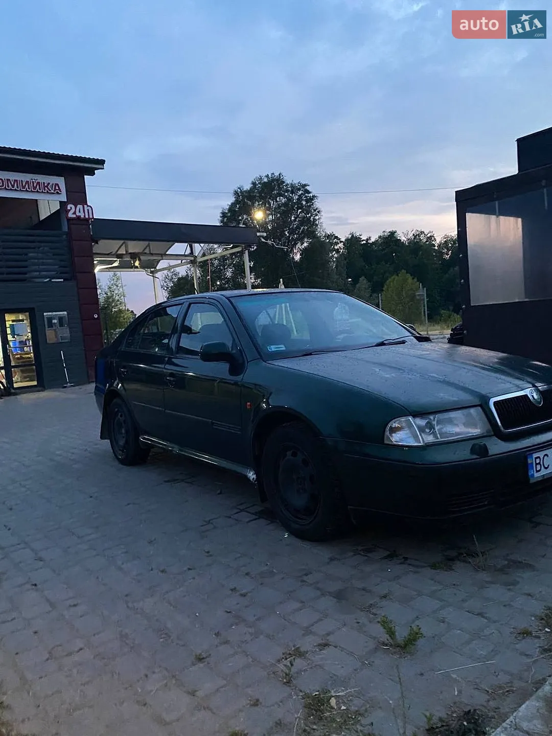 Skoda Octavia 2000 VIN TMBBP41U4YX282868 фото оголошення 2 з 13