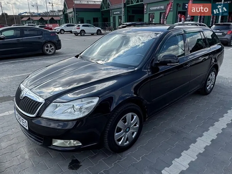 Skoda Octavia 2012 VIN TMBHT61Z3C2146623 фото оголошення 2 з 49