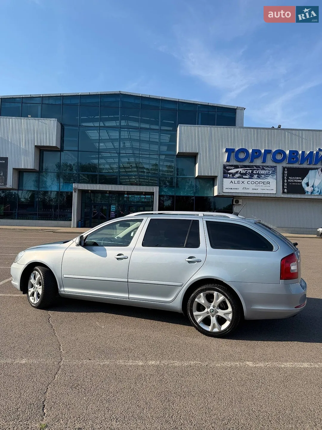 2011 Skoda Octavia - мініатюра 4