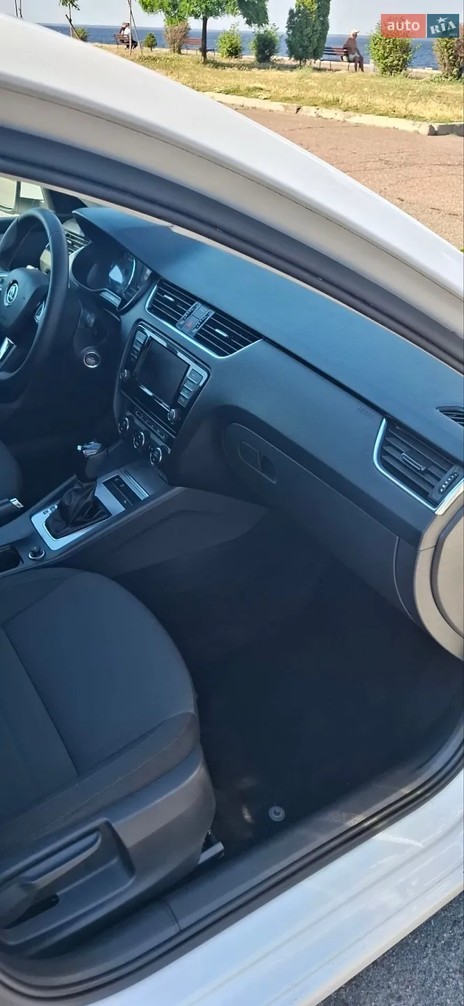 2016 Skoda Octavia - мініатюра 29