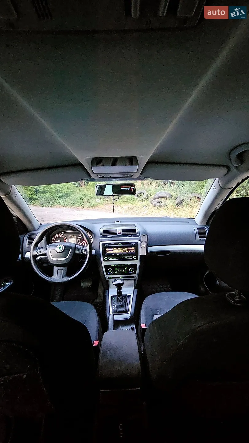 2010 Skoda Octavia - мініатюра 20