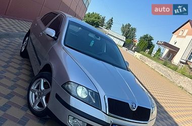 Лифтбек Skoda Octavia 2005 в Гайсине