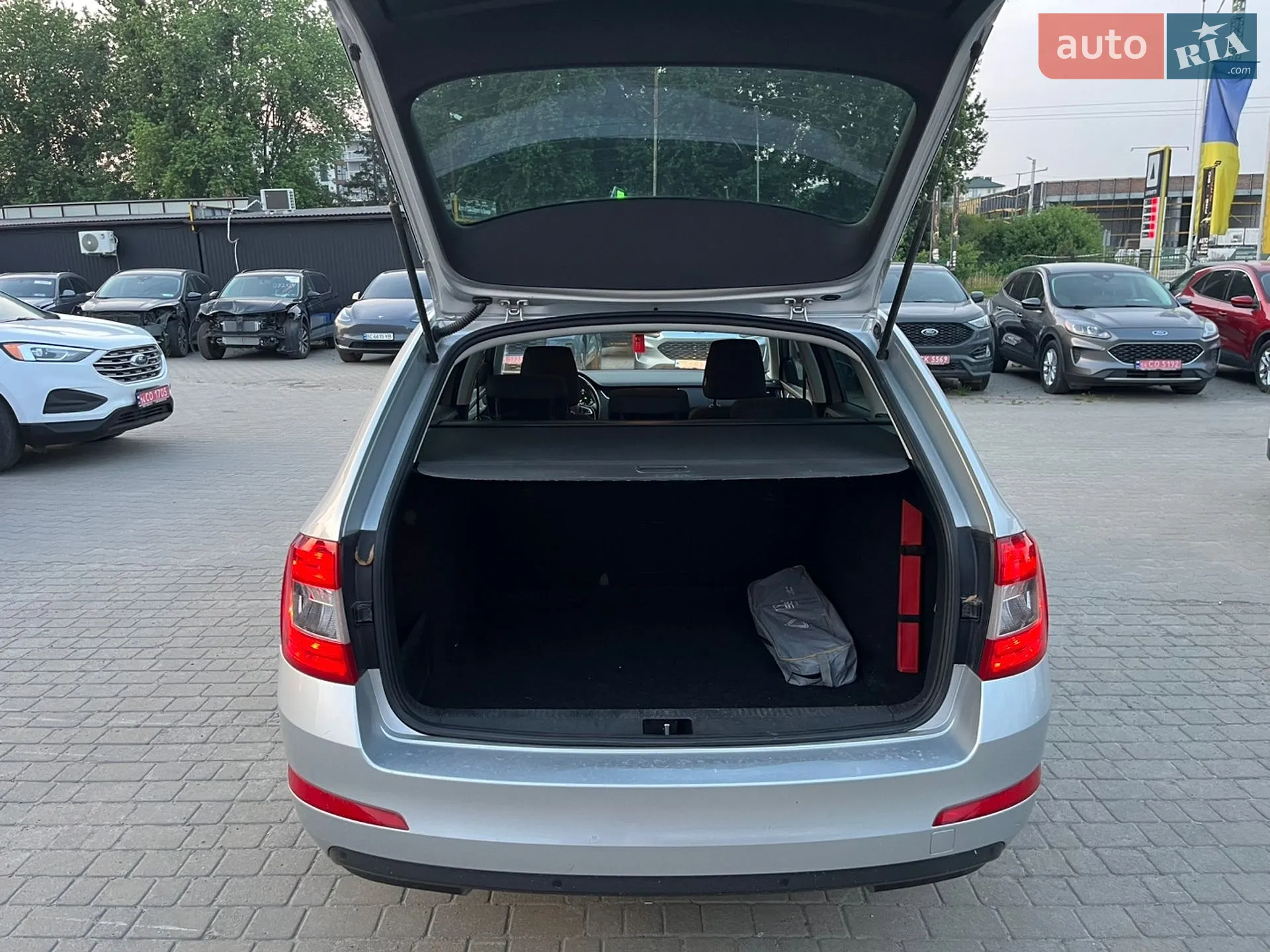 2016 Skoda Octavia - мініатюра 14