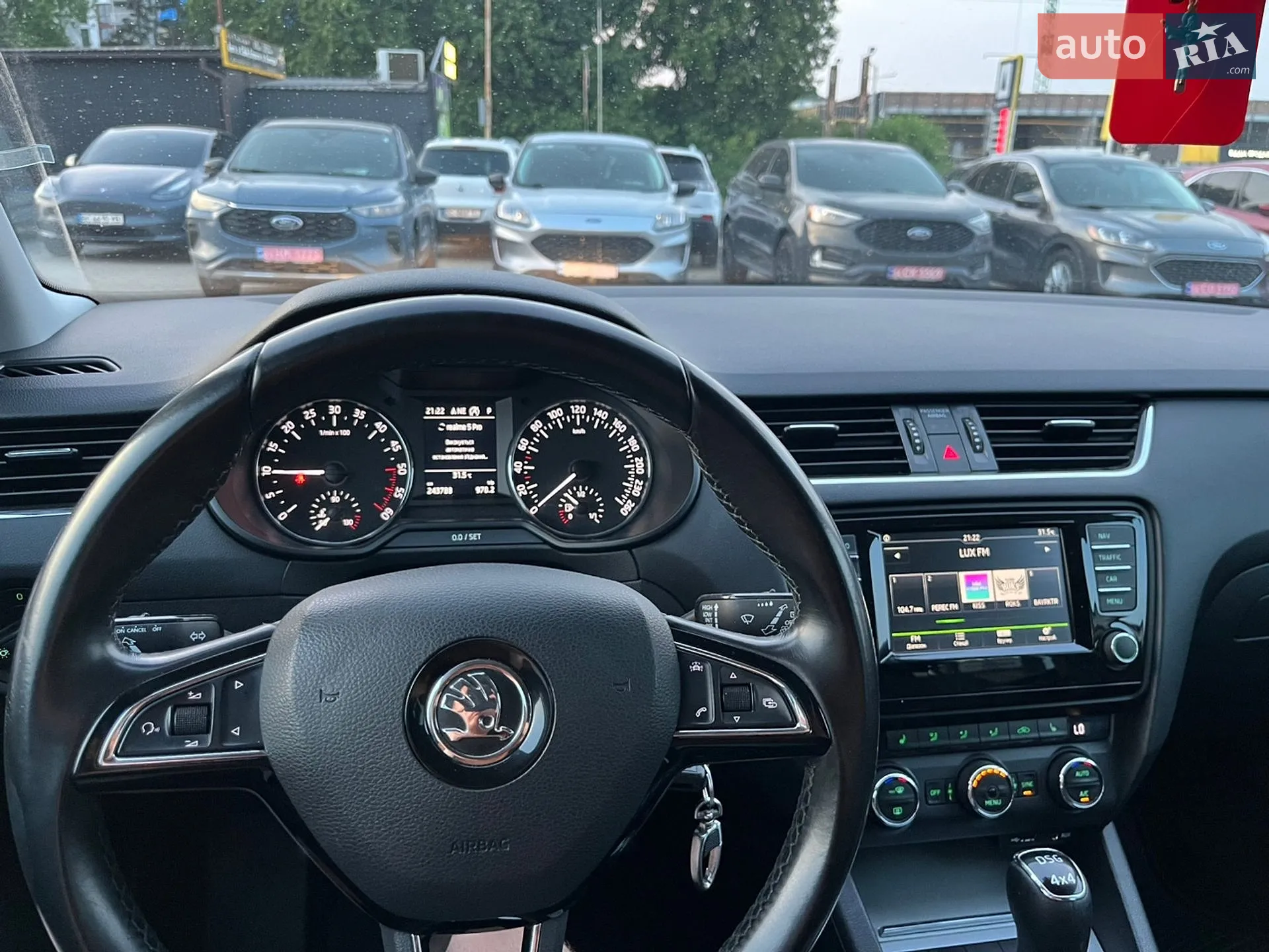 2016 Skoda Octavia - мініатюра 24