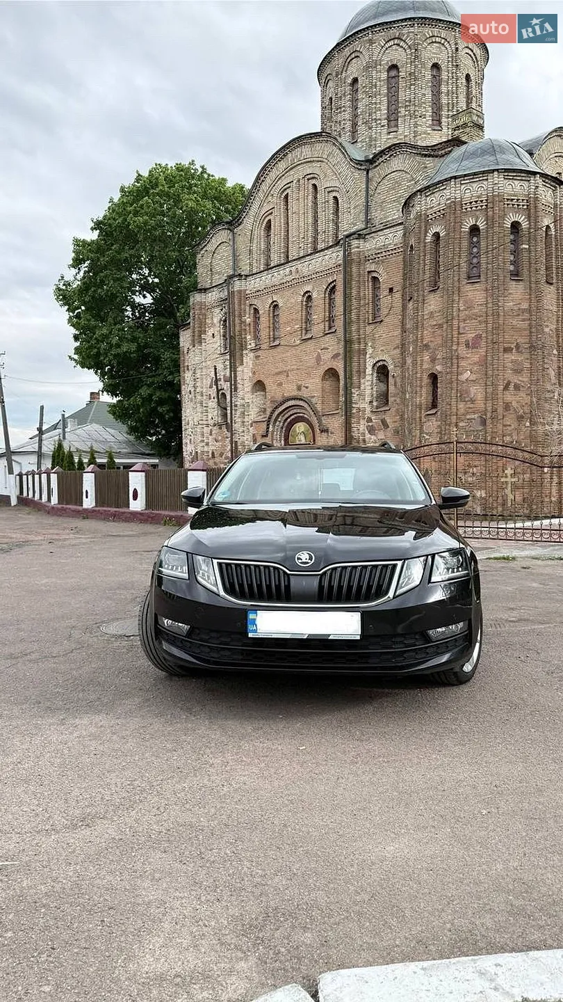 2017 Skoda Octavia - мініатюра 3