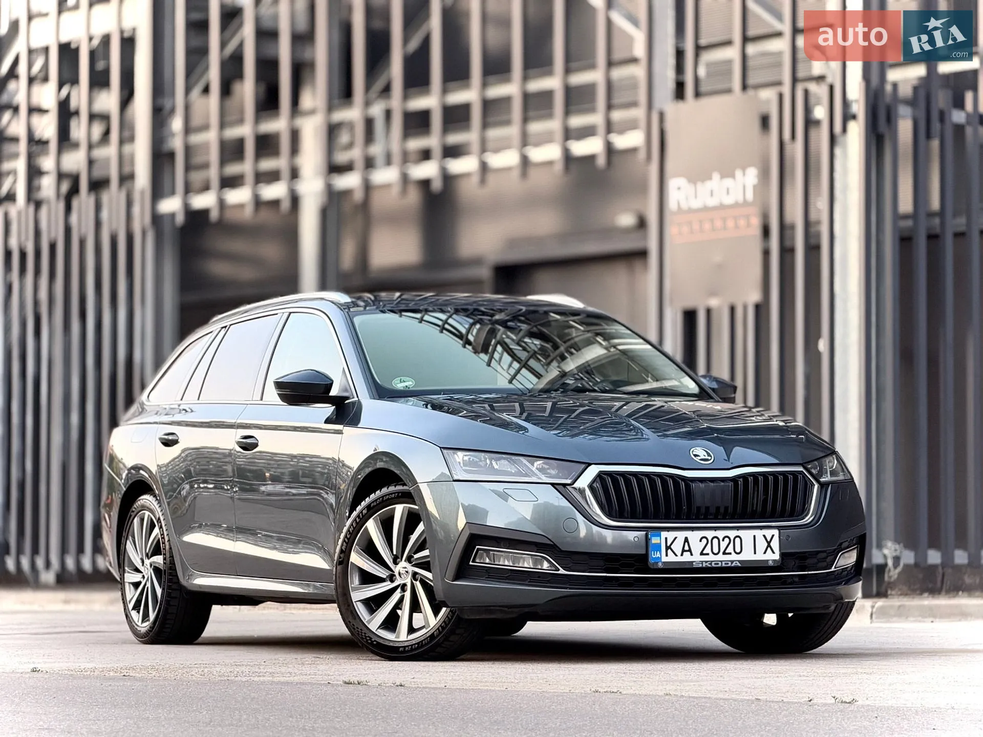 2020 Skoda Octavia - фото 1