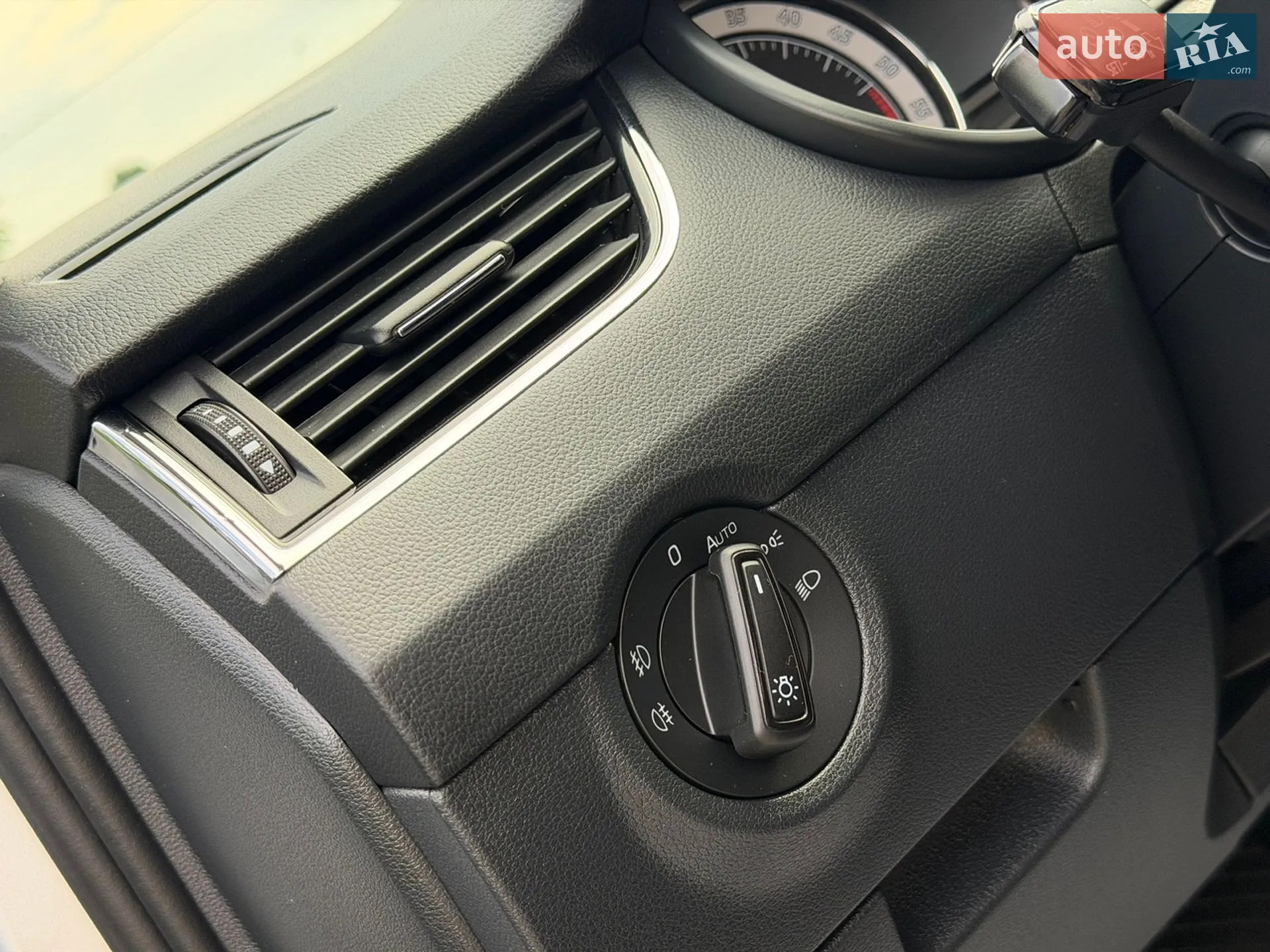 2020 Skoda Octavia - мініатюра 91