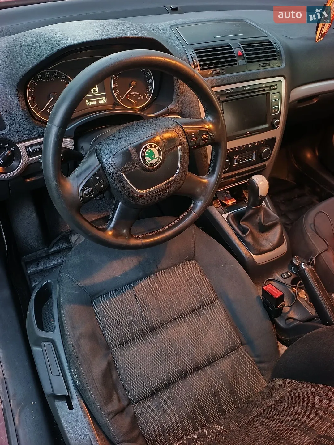 2010 Skoda Octavia - мініатюра 14