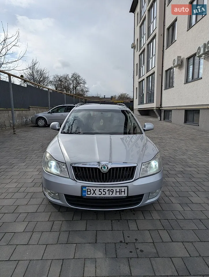 2011 Skoda Octavia - мініатюра 11