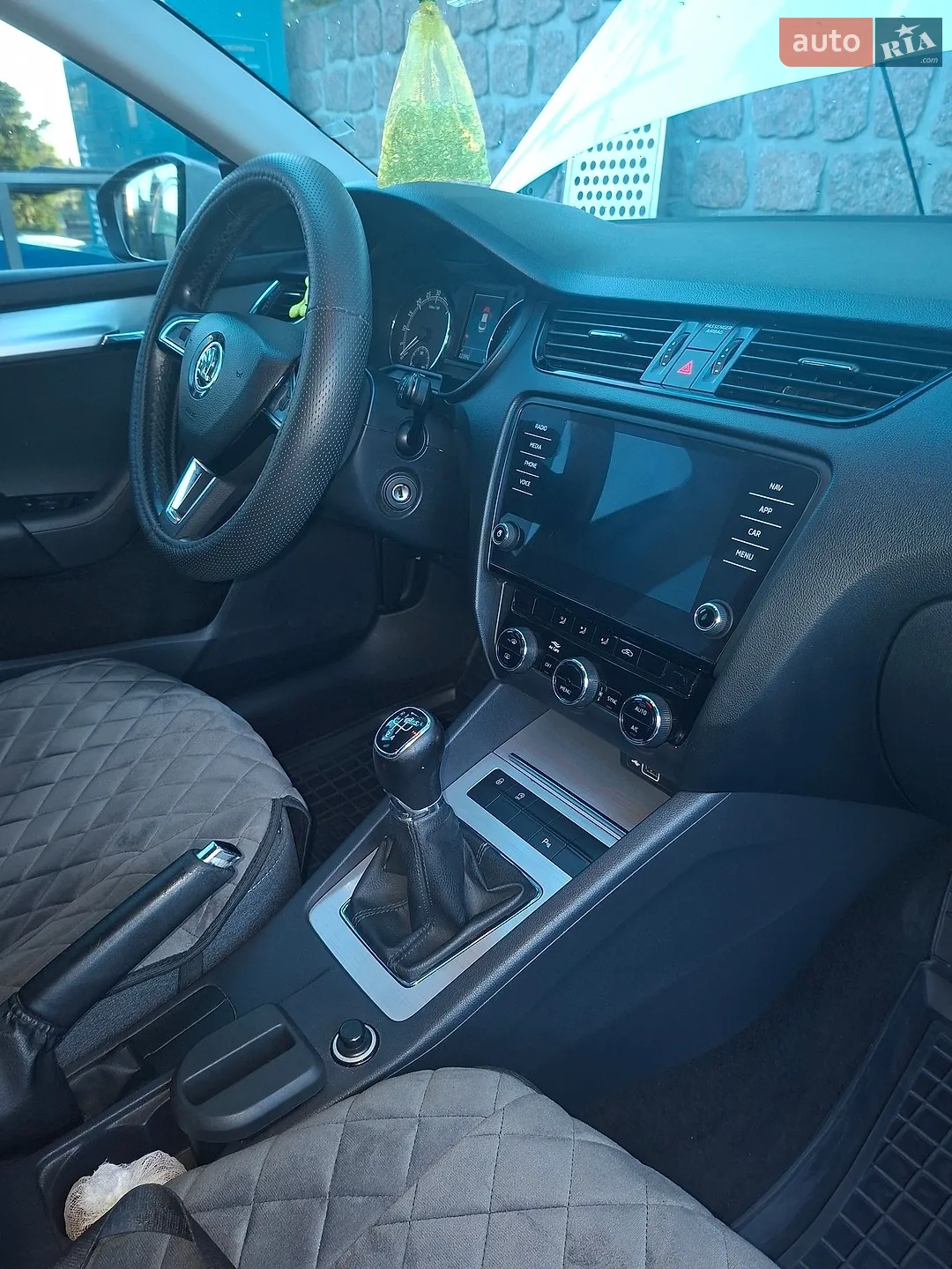 2018 Skoda Octavia - мініатюра 8