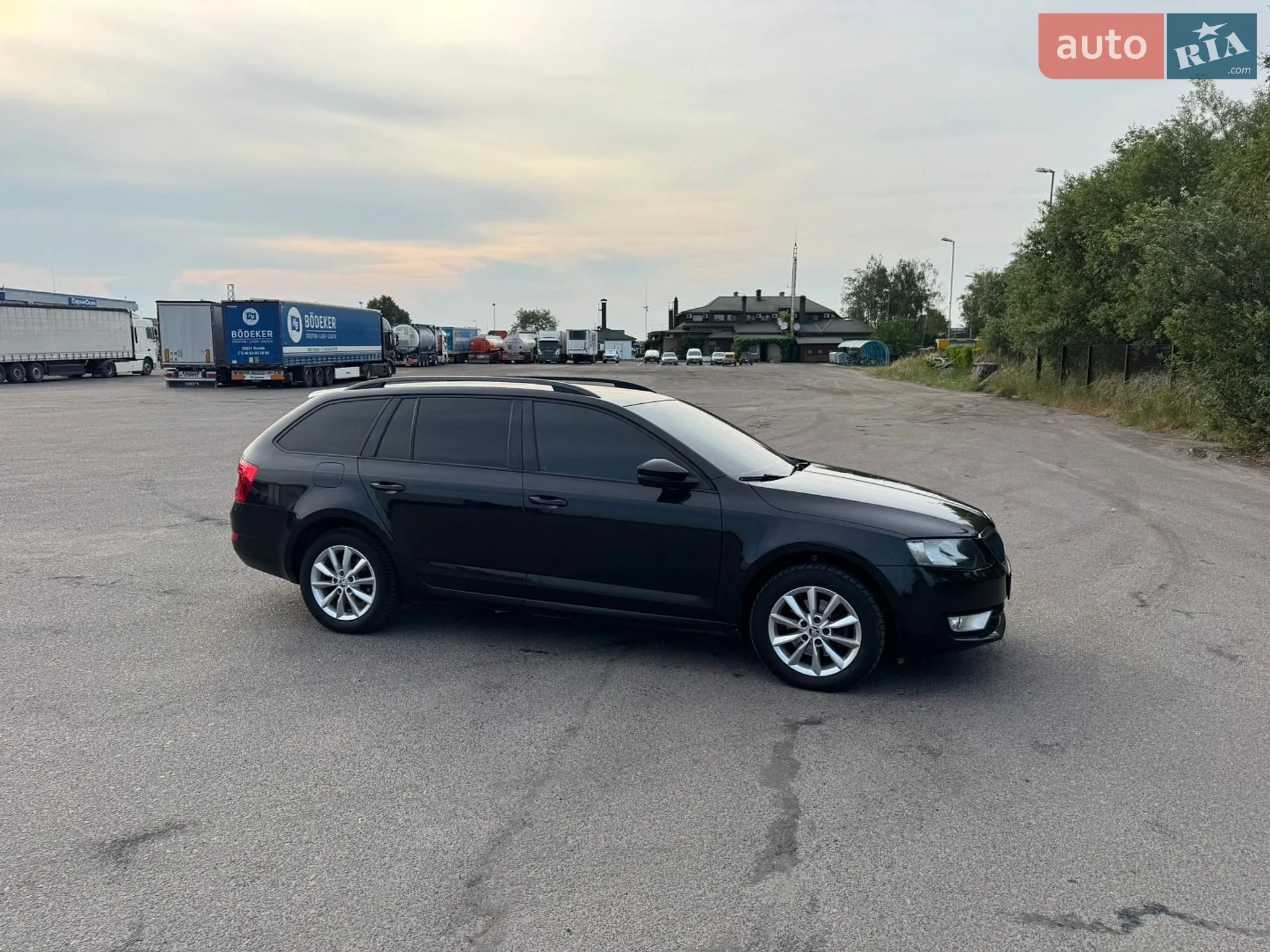 2013 Skoda Octavia - мініатюра 28