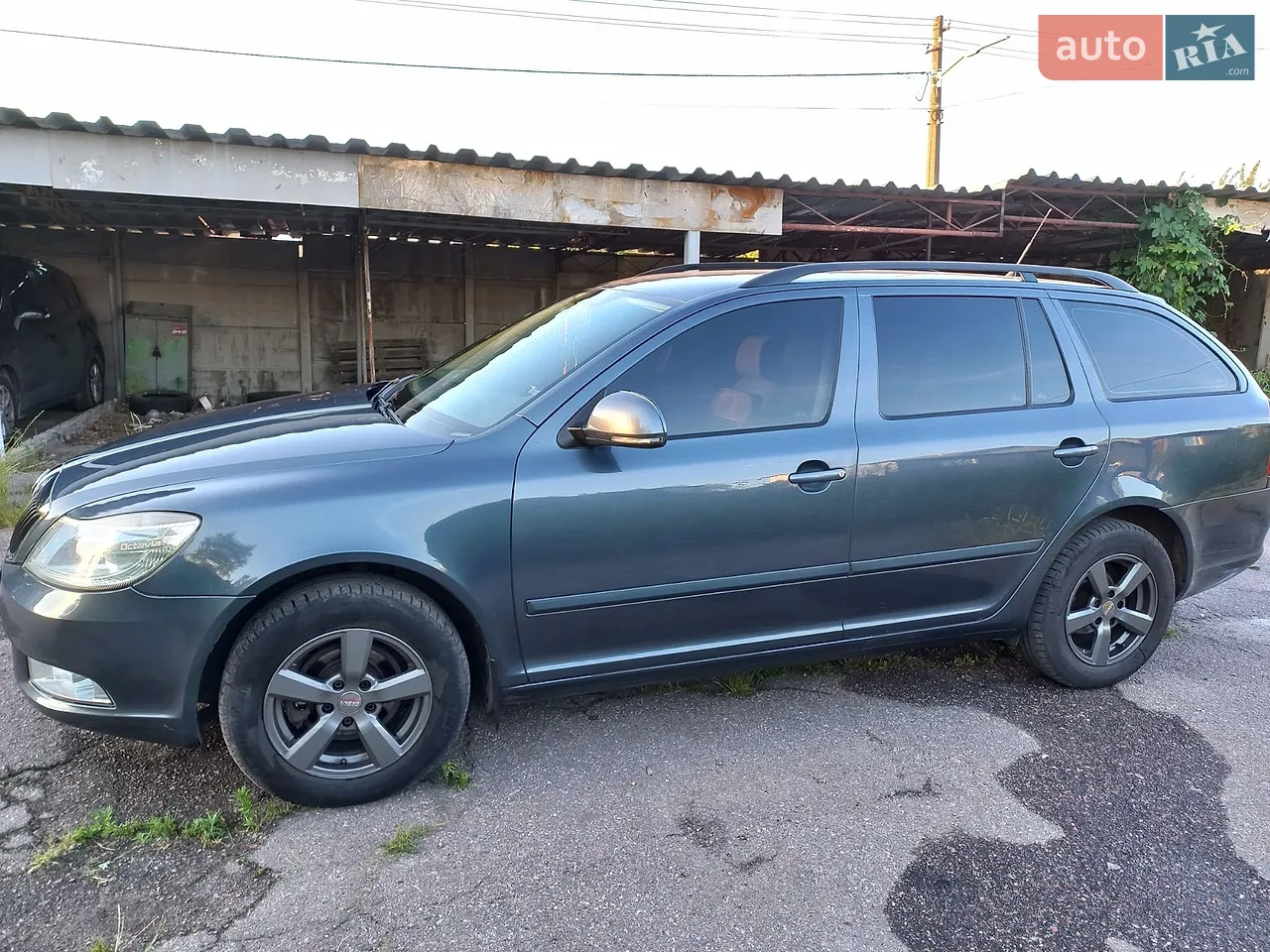 2010 Skoda Octavia - мініатюра 19