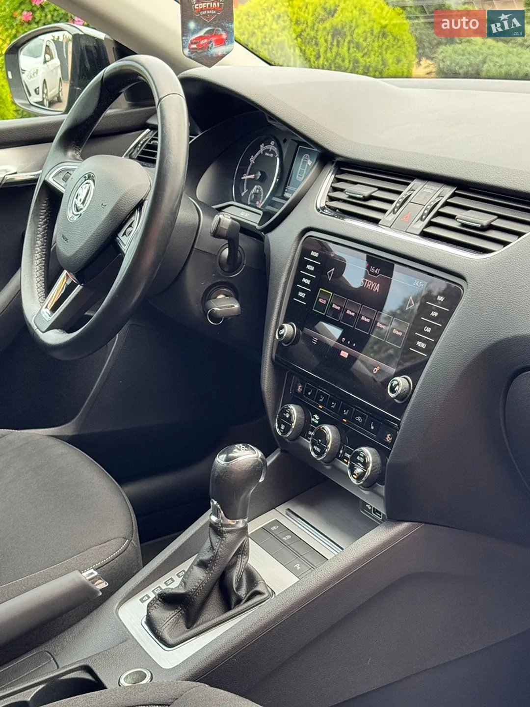 2017 Skoda Octavia - мініатюра 50