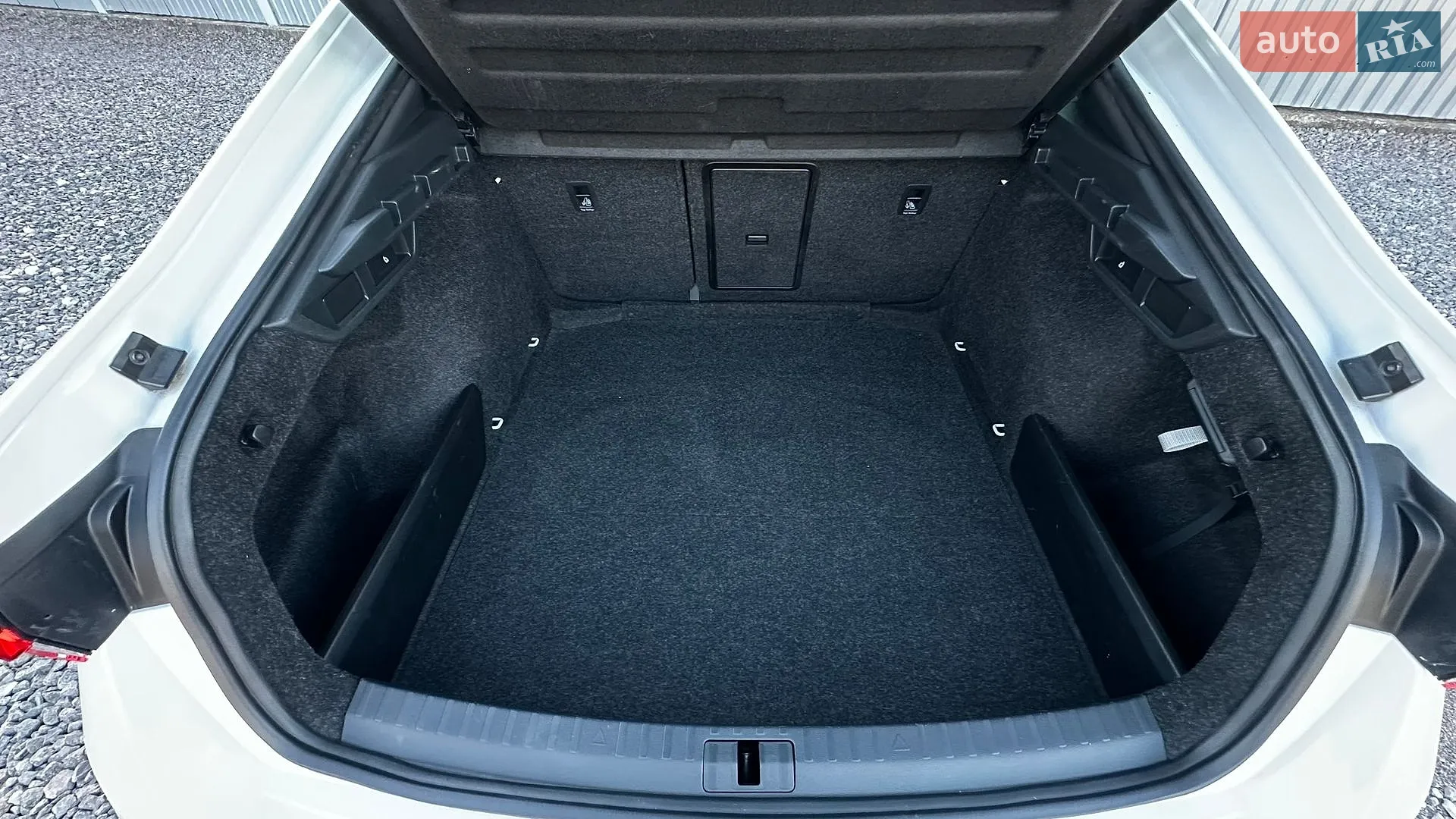 2021 Skoda Octavia - мініатюра 111