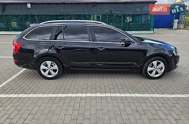 Универсал Skoda Octavia 2014 в Дрогобыче