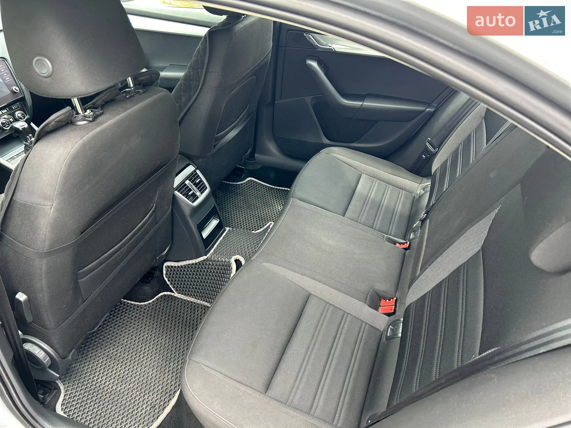 2017 Skoda Octavia - мініатюра 14