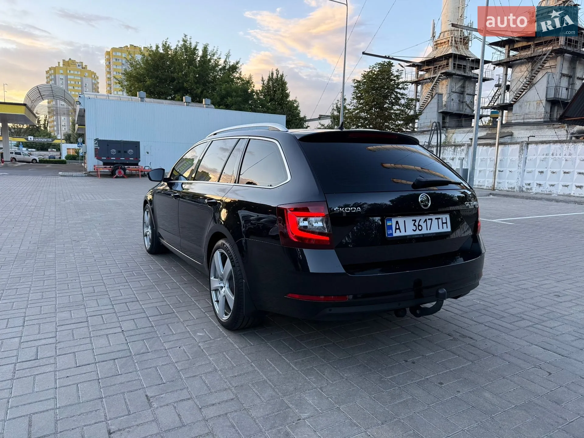 Skoda Octavia 2018 VIN TMBJJ7NE5K0063385 фото оголошення 2 з 70