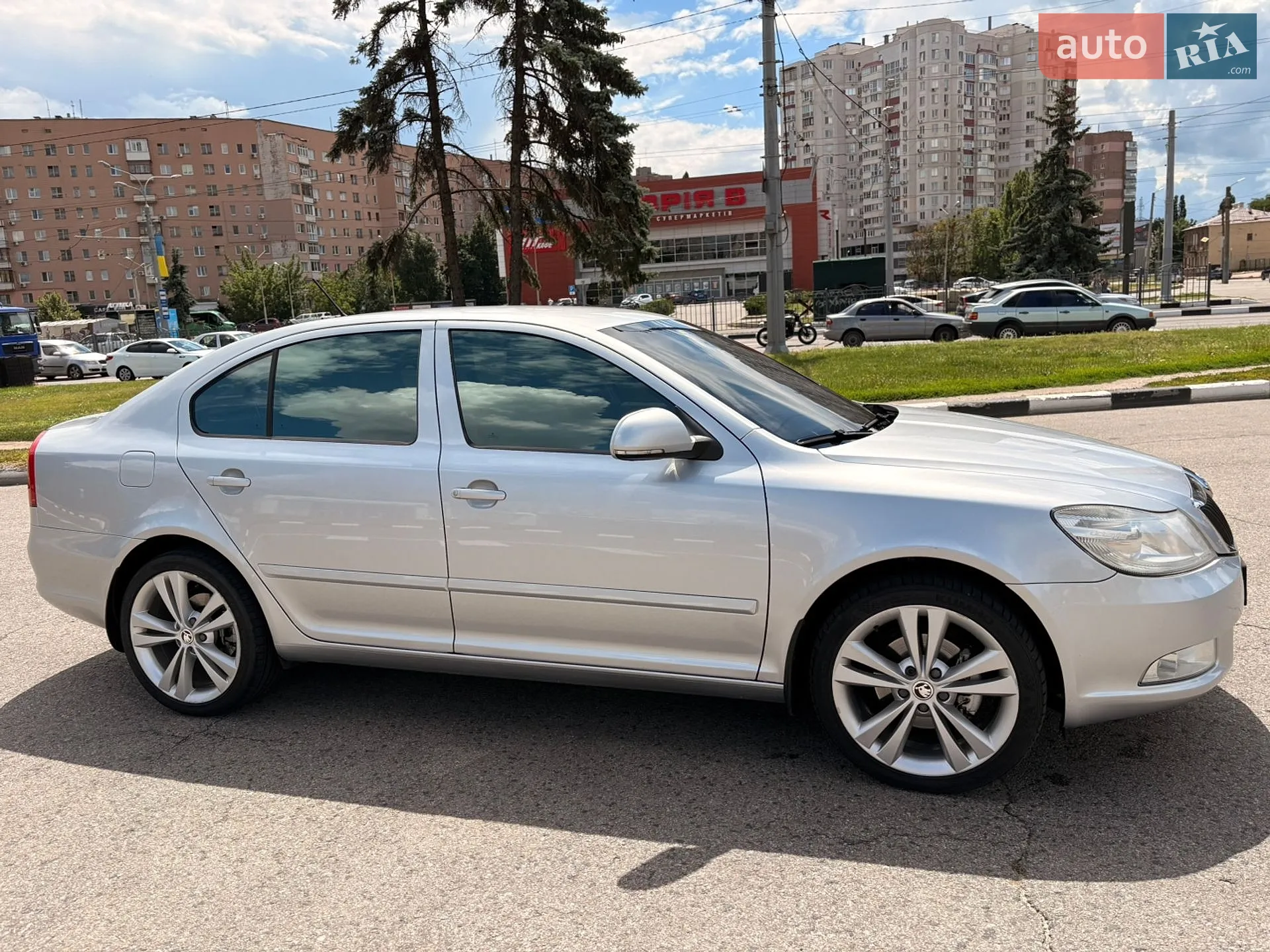 2011 Skoda Octavia - мініатюра 4