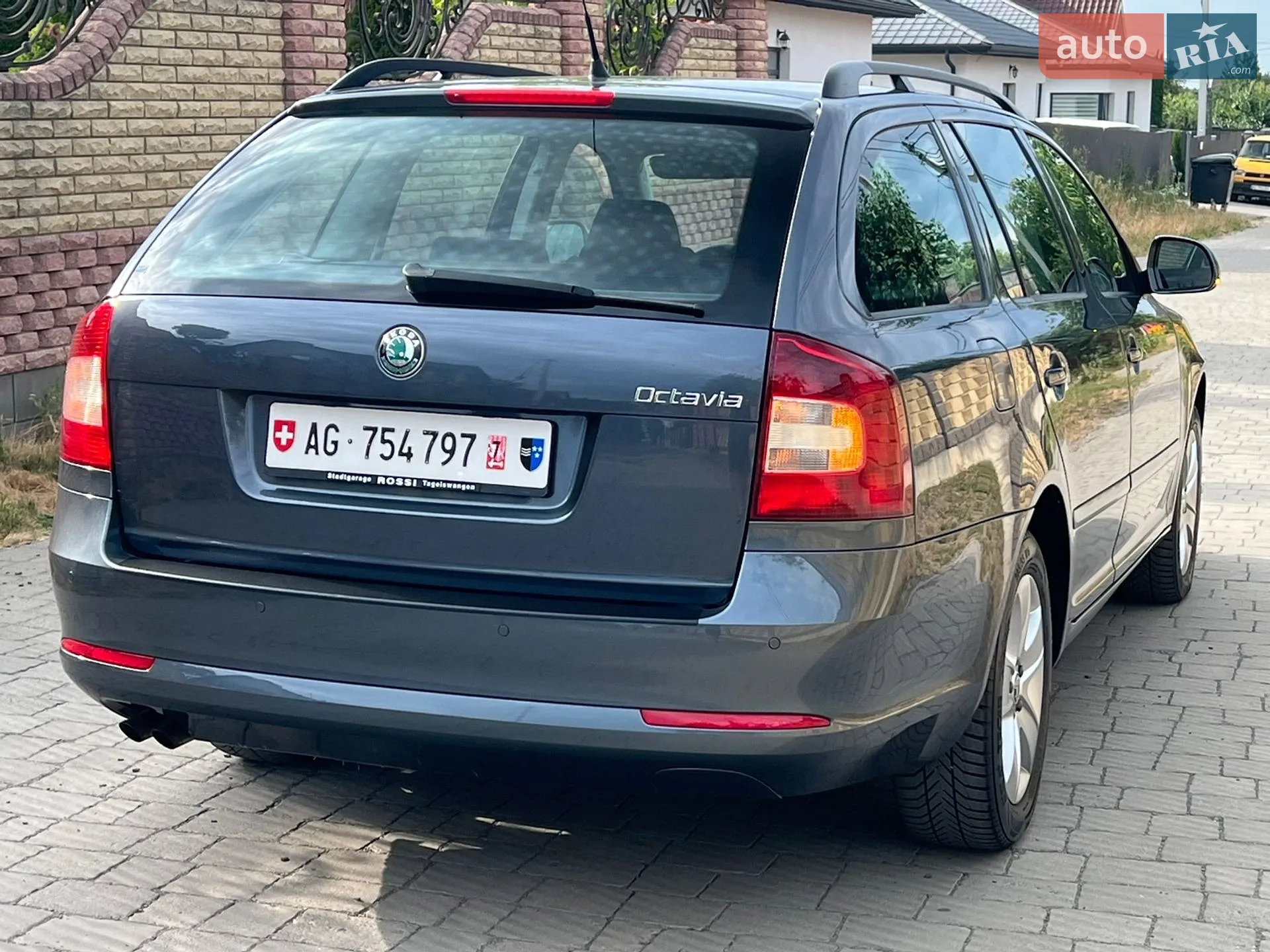 2011 Skoda Octavia - мініатюра 11