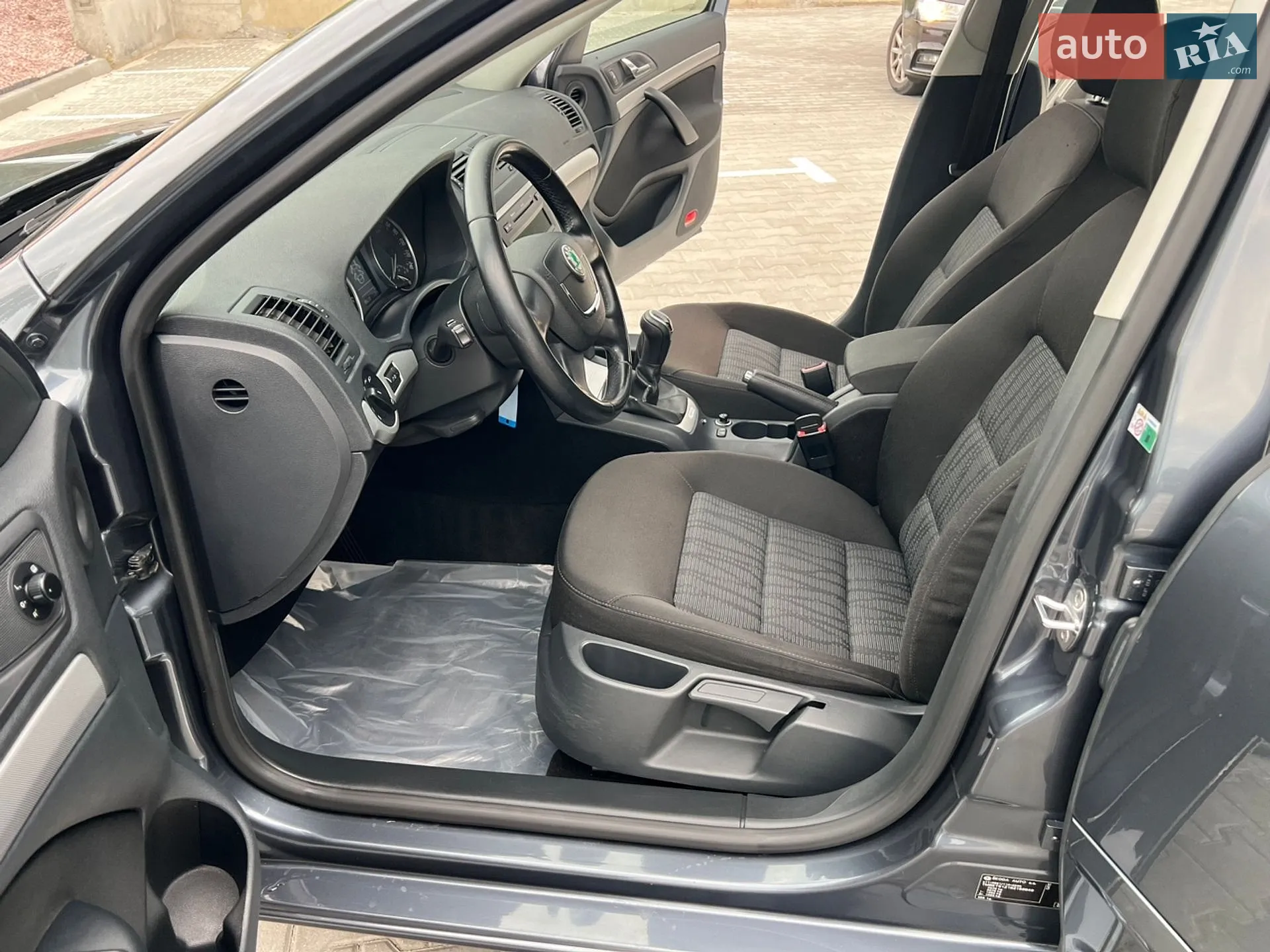2011 Skoda Octavia - мініатюра 29
