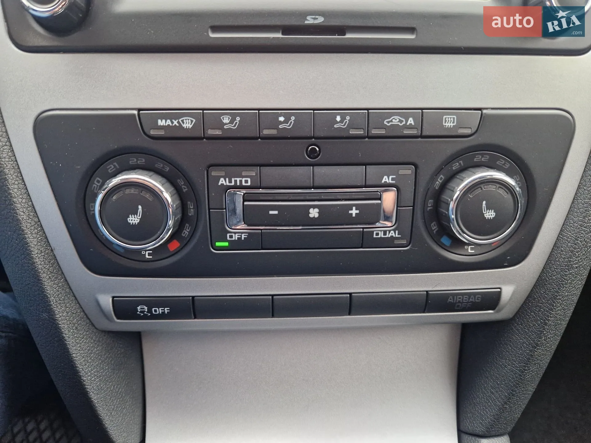 2012 Skoda Octavia - мініатюра 43