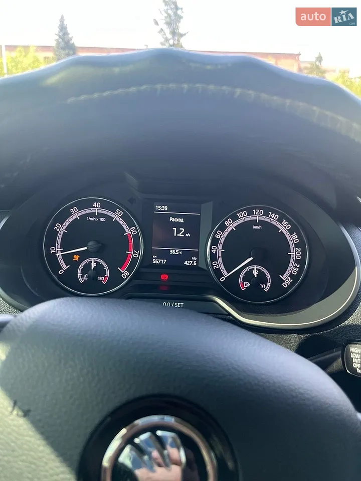 2019 Skoda Octavia - мініатюра 9