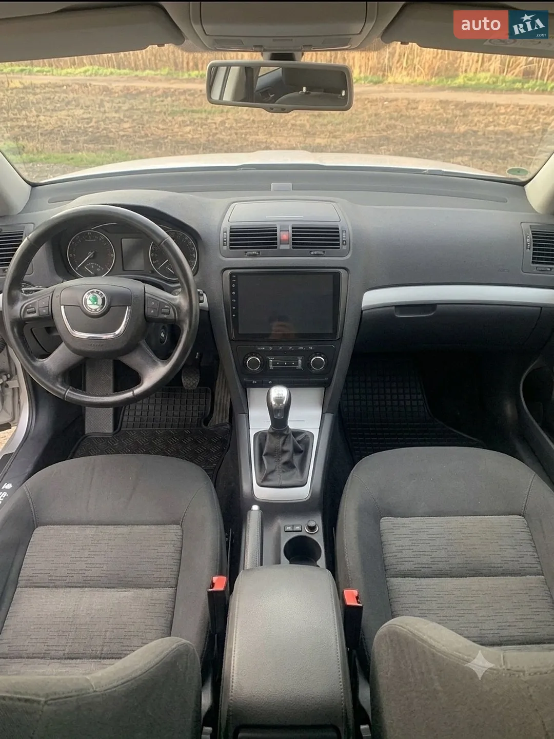 2010 Skoda Octavia - мініатюра 4