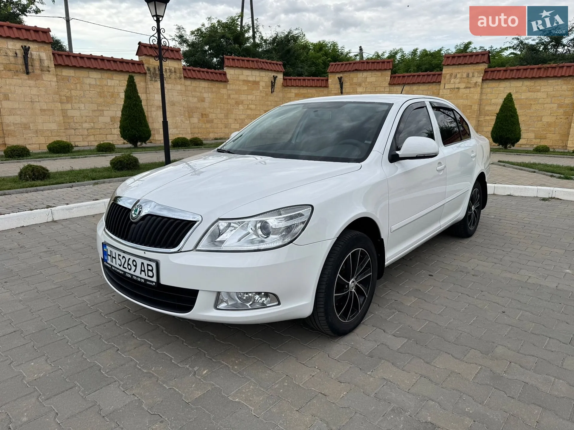 2011 Skoda Octavia - фото 1