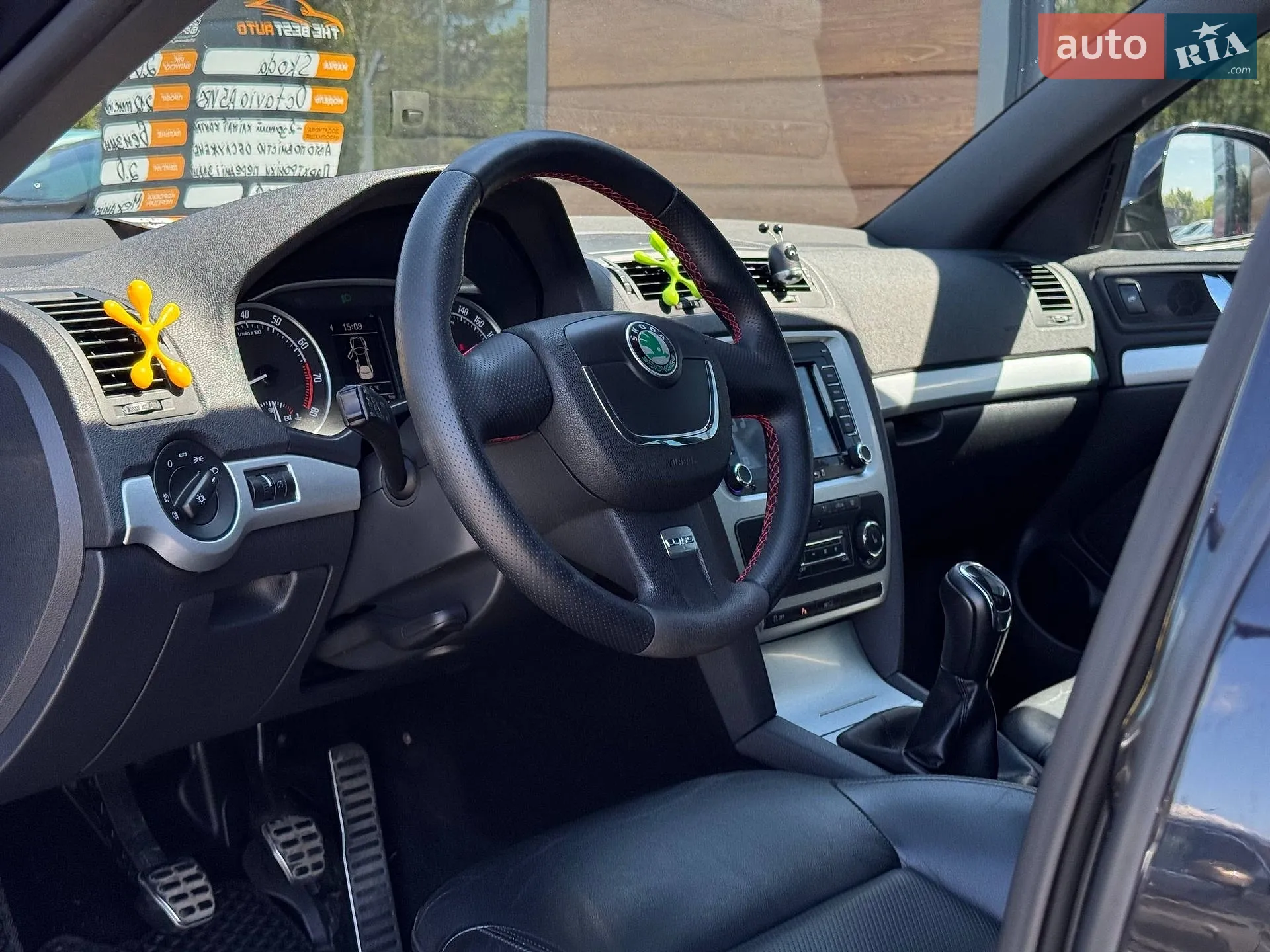 2011 Skoda Octavia - мініатюра 37