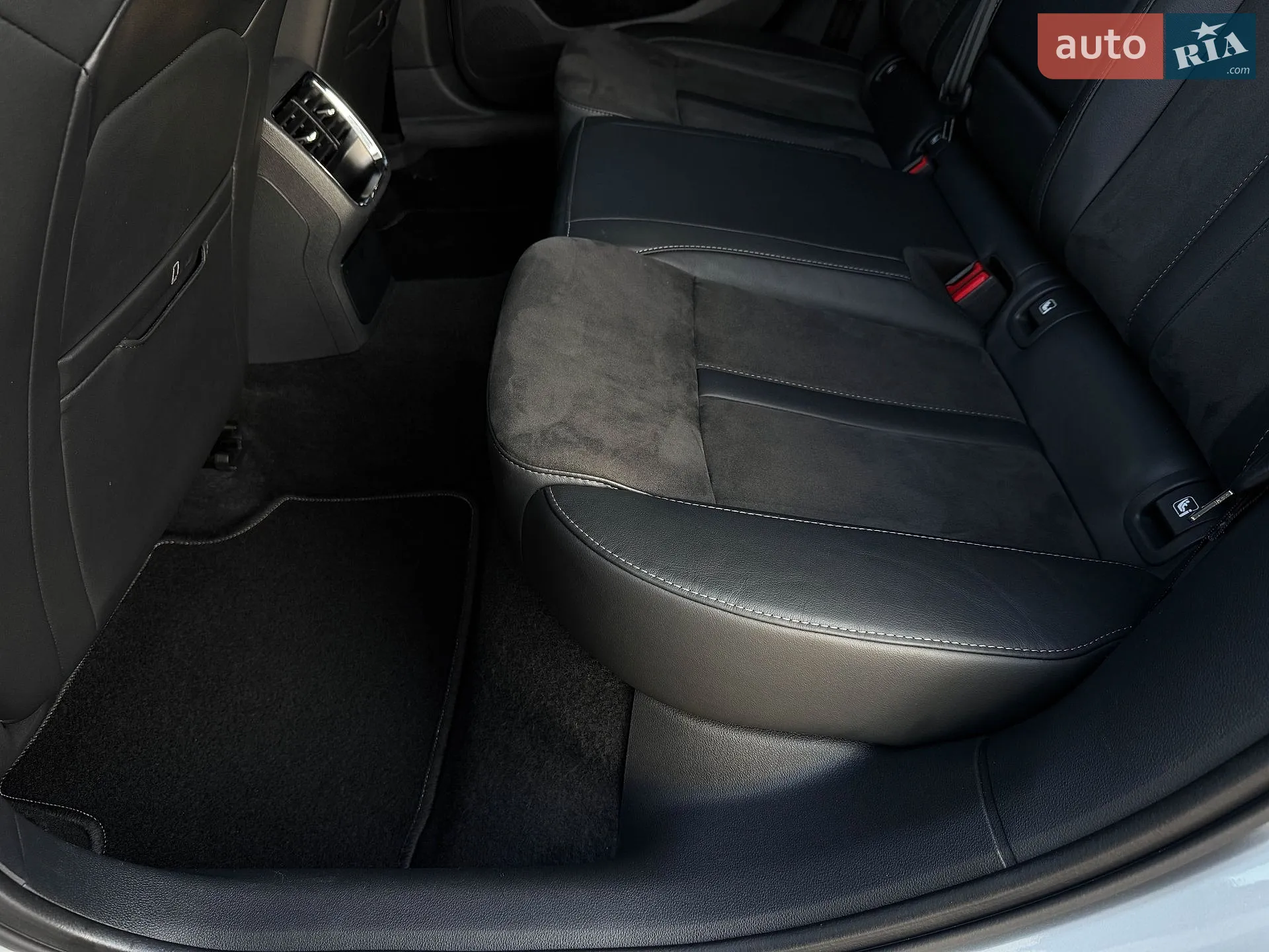 2020 Skoda Octavia - мініатюра 51
