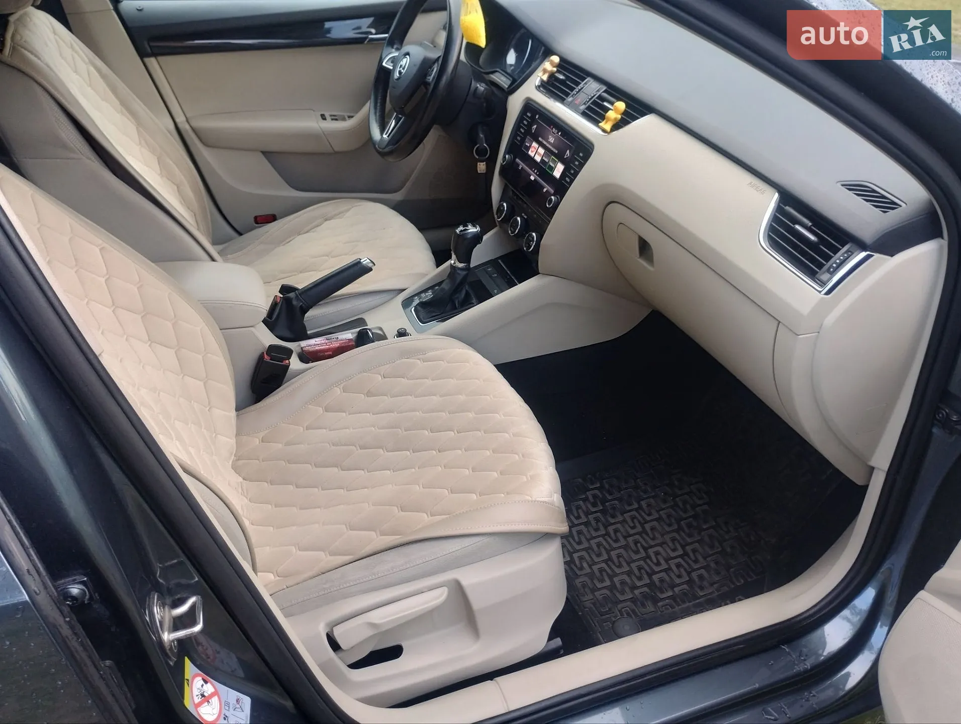 2017 Skoda Octavia - мініатюра 24