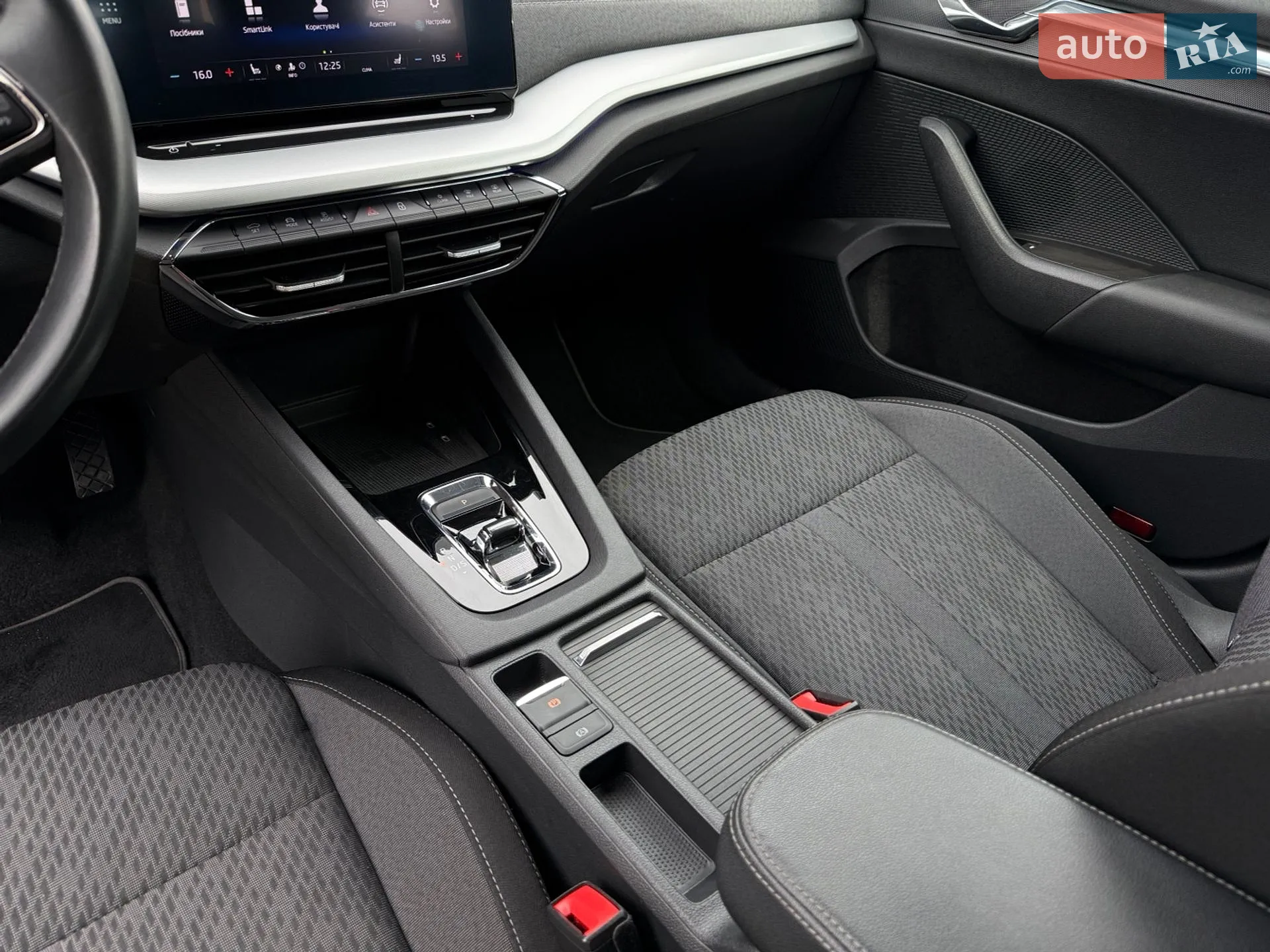 2022 Skoda Octavia - мініатюра 100