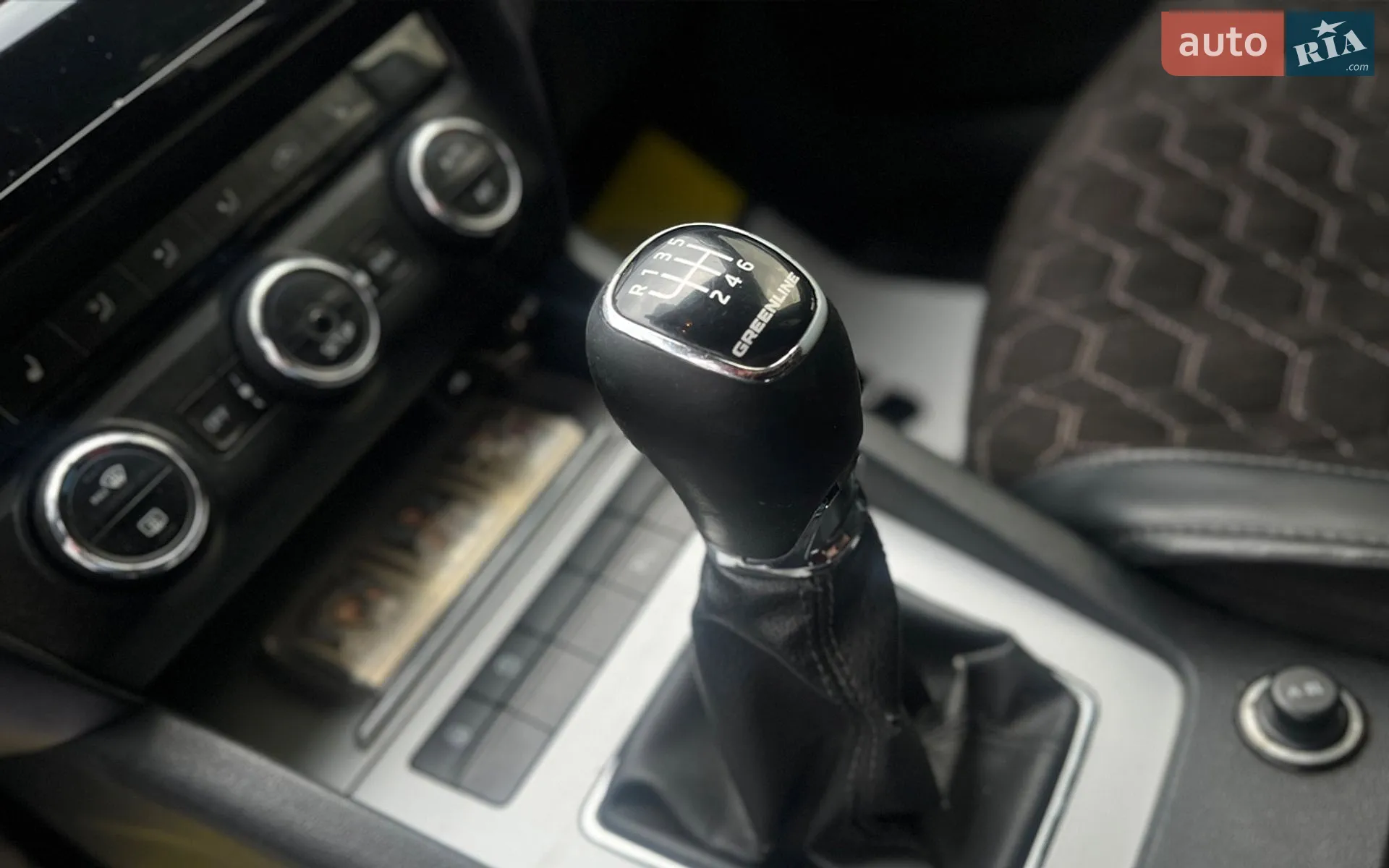 2015 Skoda Octavia - мініатюра 17