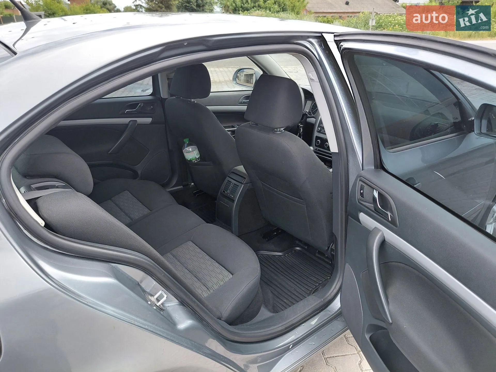 2011 Skoda Octavia - мініатюра 13