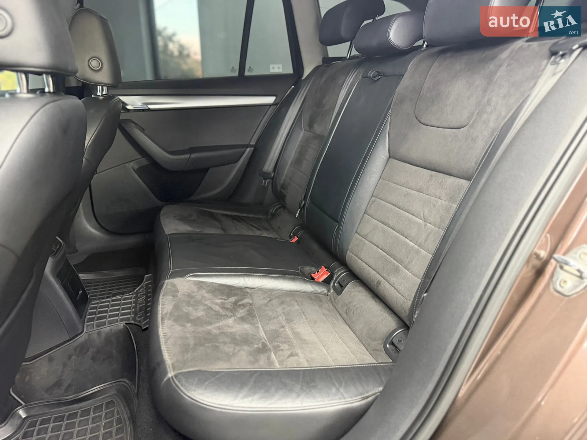 2013 Skoda Octavia - мініатюра 25