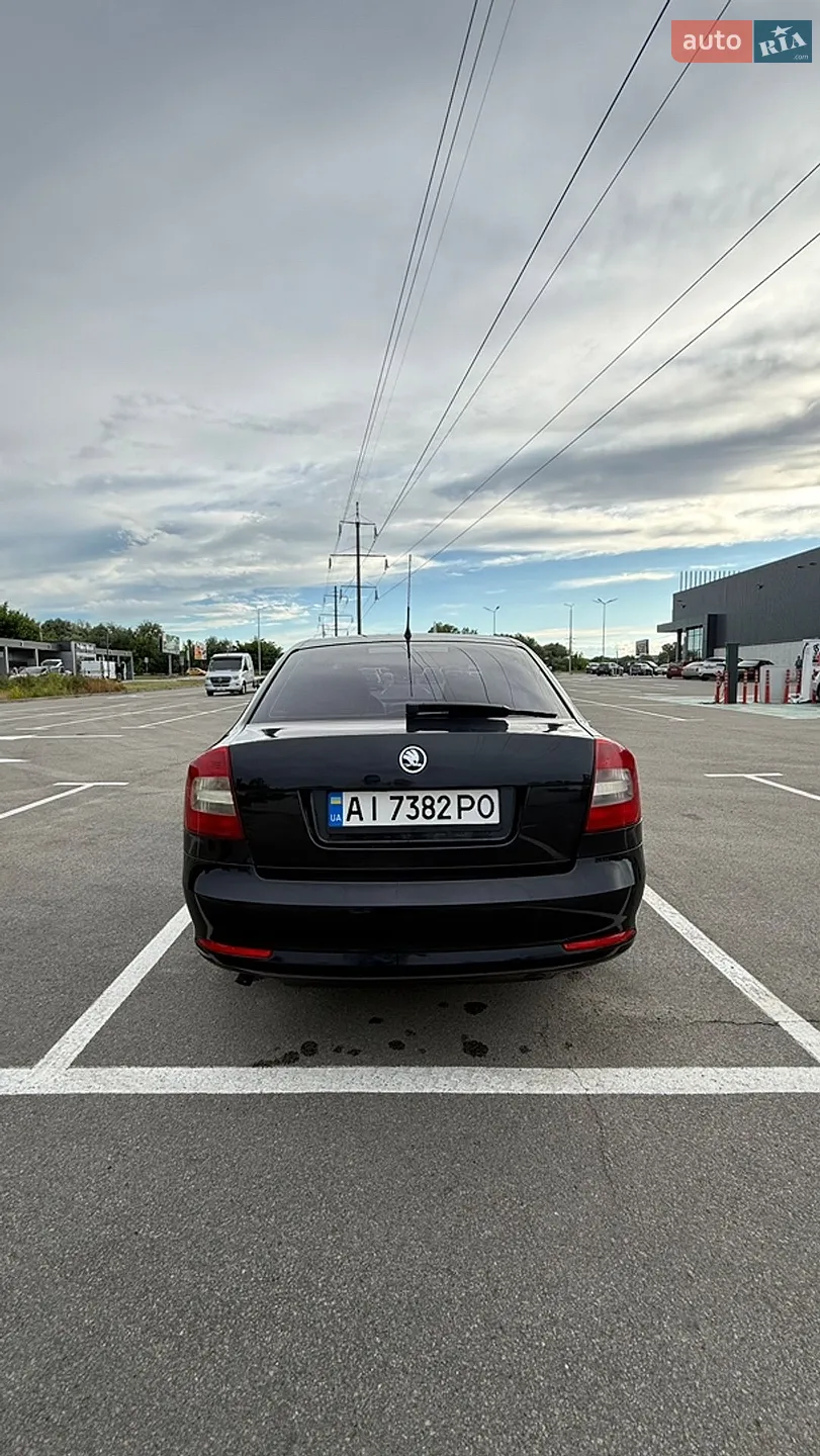2010 Skoda Octavia - мініатюра 10