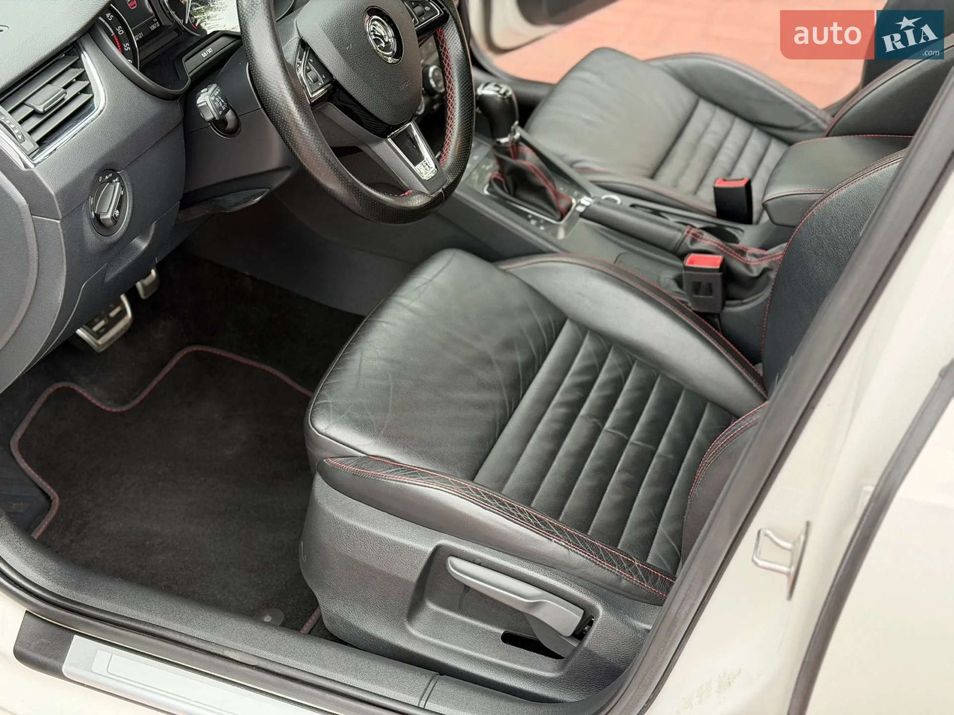 2014 Skoda Octavia - мініатюра 23