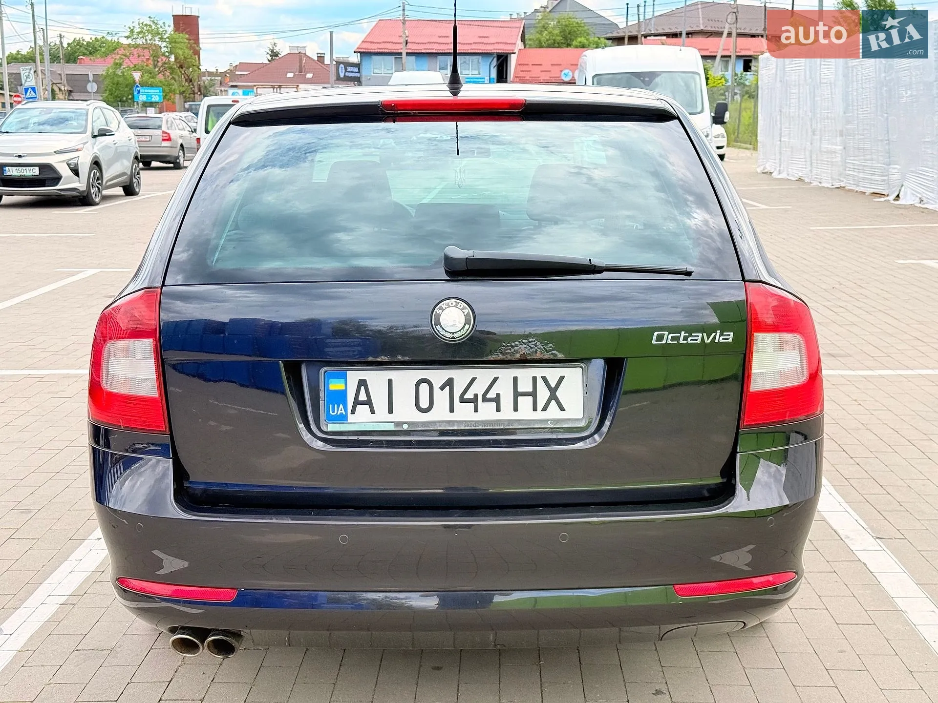 2010 Skoda Octavia - мініатюра 12
