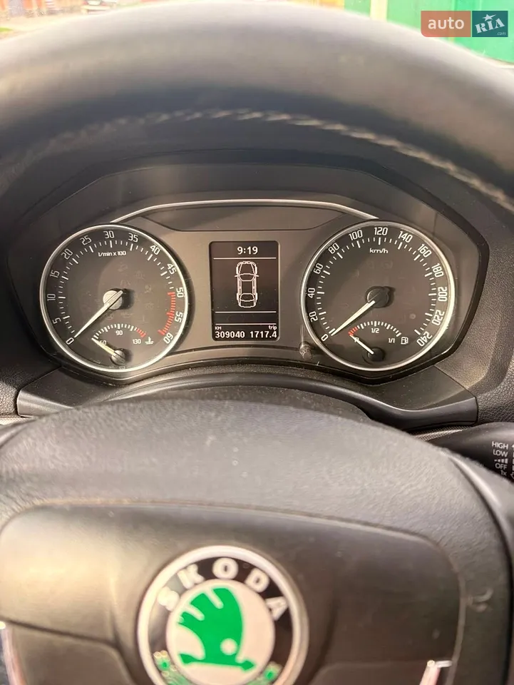2010 Skoda Octavia - мініатюра 54